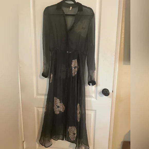 Free People Black Sheer Boho Floral Dress with Velvet Accents. Size 2 - Picture 1 of 3